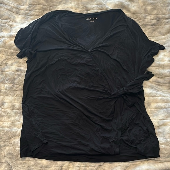 Ava & Vic Wrap Top Tshirt - Picture 1 of 4